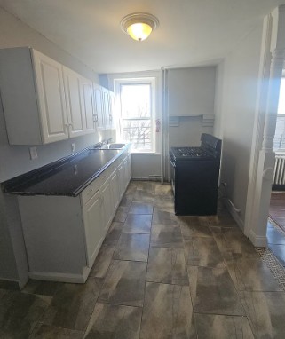 373 Fairmount Ave, Newark, NJ 07103